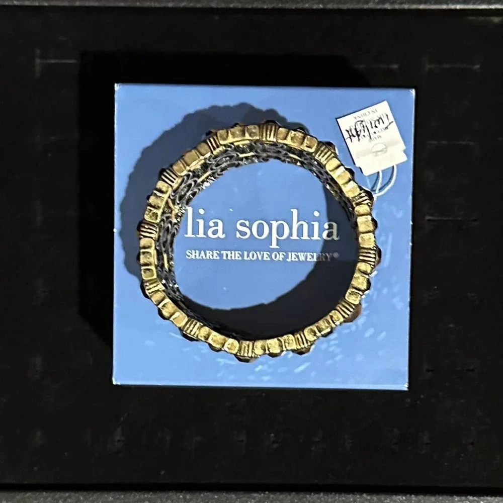 Antique Matt Gold Tone With Cut Crystals Lia Sophia “Twilight” Stretch Bracelet - Picture 8 of 12